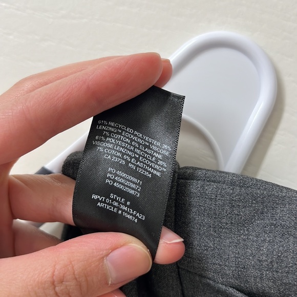 NWOT Aritzia Babaton Spotlight Cargo Pant Trouser | Size 2 Dark Grey - Picture 14 of 14